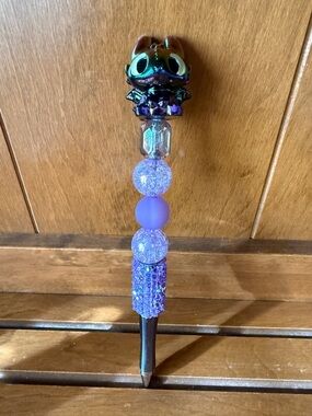 Handcrafted iridescent Purple Beaded Toothess Pen